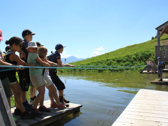 Wasserspaß auf Seen und Spielplätzen